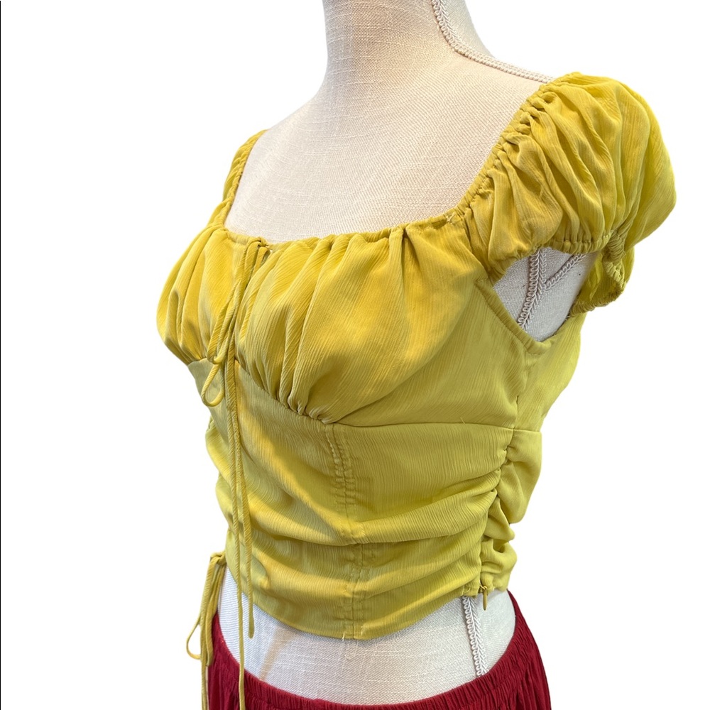 Fashion Nova Crop Top - Picture 6 of 11